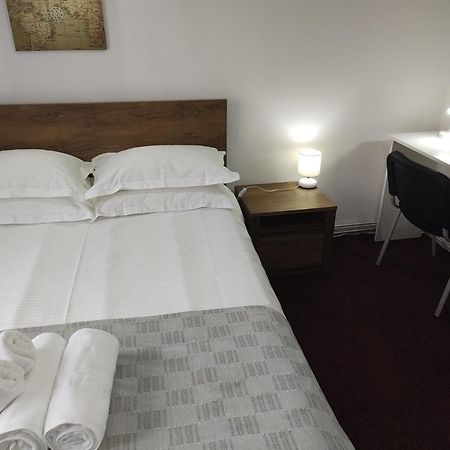 Creative Apartment Baia Mare Ngoại thất bức ảnh
