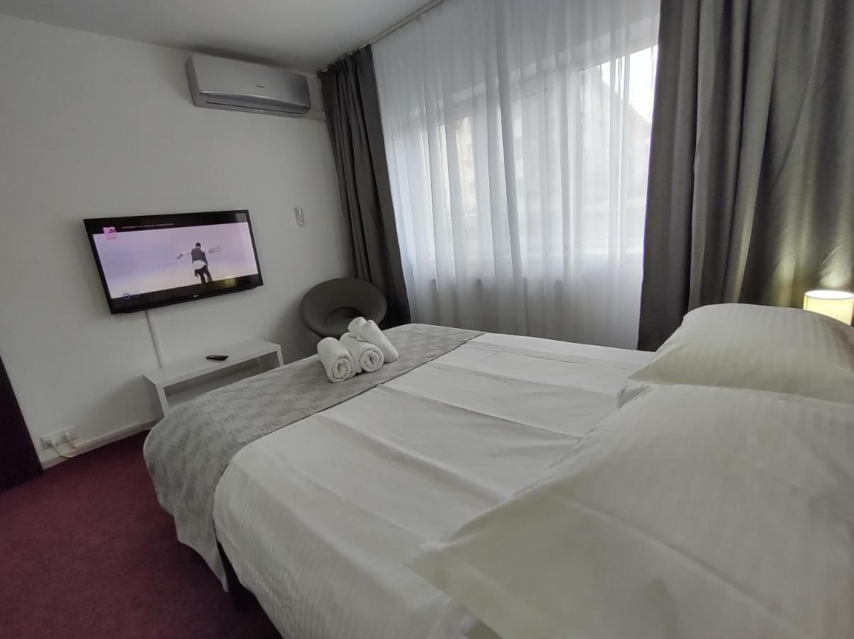 Creative Apartment Baia Mare Ngoại thất bức ảnh