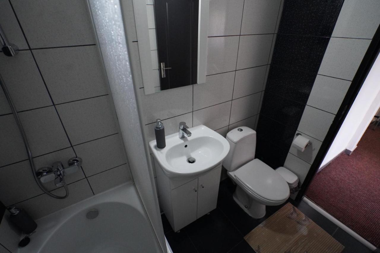 Creative Apartment Baia Mare Ngoại thất bức ảnh